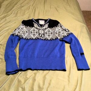 Dale of Norway sweater Size M